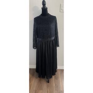 NWT Torrid Long Sleeve Black Lace Mock Neck Midi Dress Women’s 18